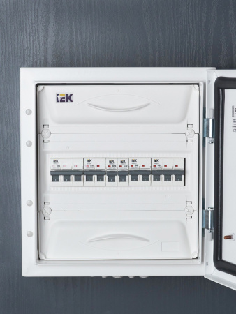 IEK ARMAT Автоматический выключатель M06N 1P C 32А