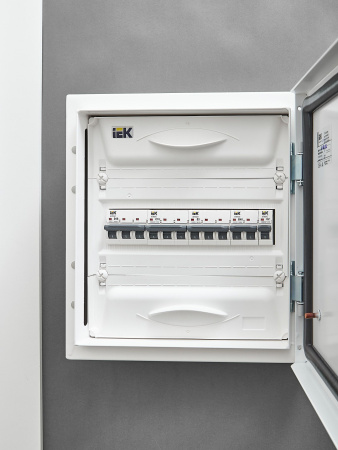 IEK ARMAT Автоматический выключатель M10N 3P D 3А