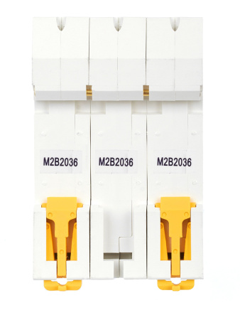 IEK ARMAT Автоматический выключатель M06N 3P B 20А