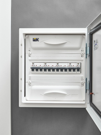IEK ARMAT Автоматический выключатель M06N 3P B 40А