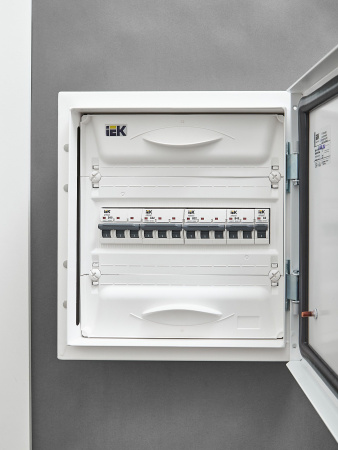 IEK ARMAT Автоматический выключатель M06N 3P B 32А