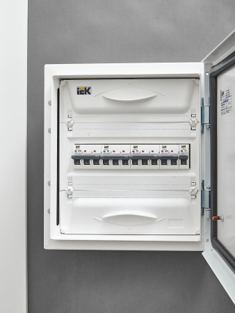 IEK ARMAT Автоматический выключатель M06N 3P B 2А