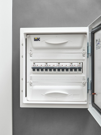 IEK ARMAT Автоматический выключатель M06N 3P C 4А