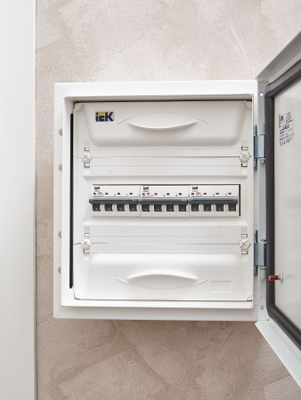 IEK ARMAT Автоматический выключатель M06N 4P C 6А